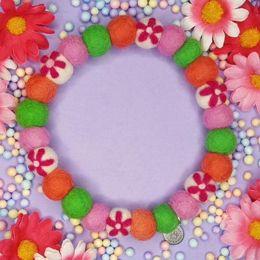 Hibiscus Honey Flower Pom Pom Collar