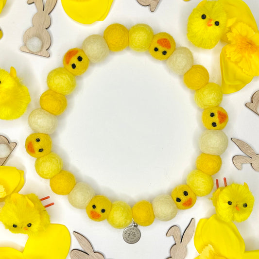 Chick Pom Pom Collar